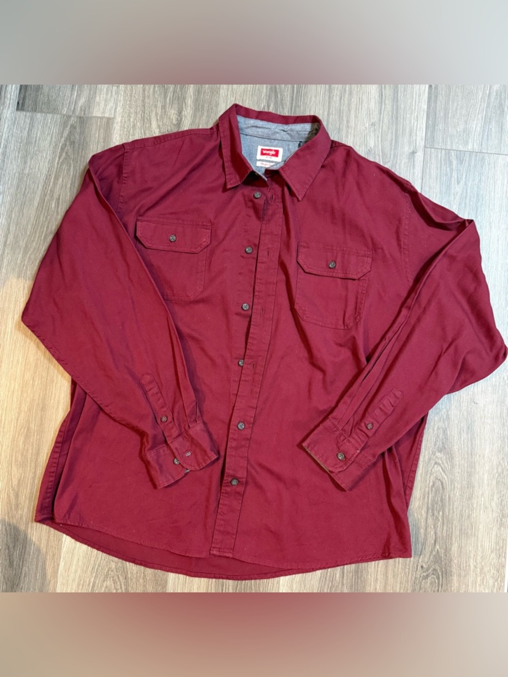 Wrangler Flex For Comfort 98% Cotton Burgundy Button Down Shirt Size XL Workwear